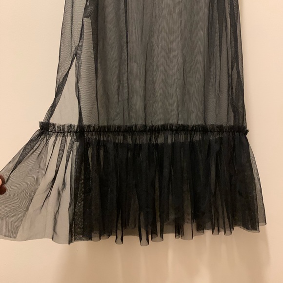 Mesh nightgown. - Picture 4 of 8